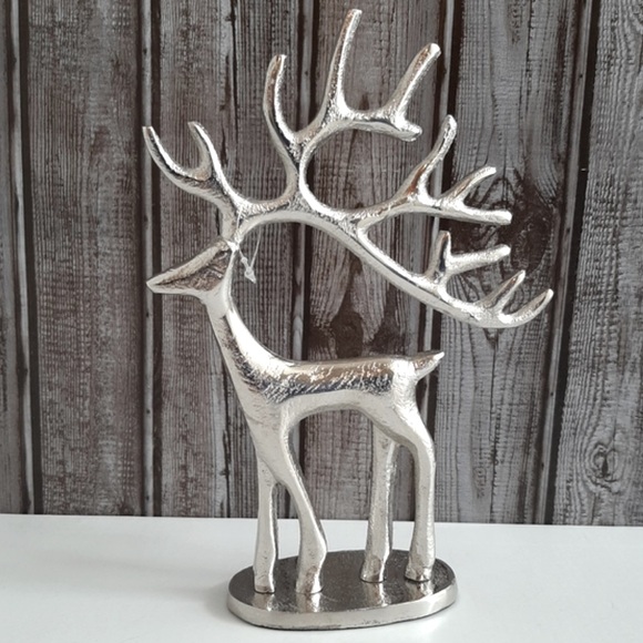 Cast Metal Silver Reindeer - Picture 7 of 8
